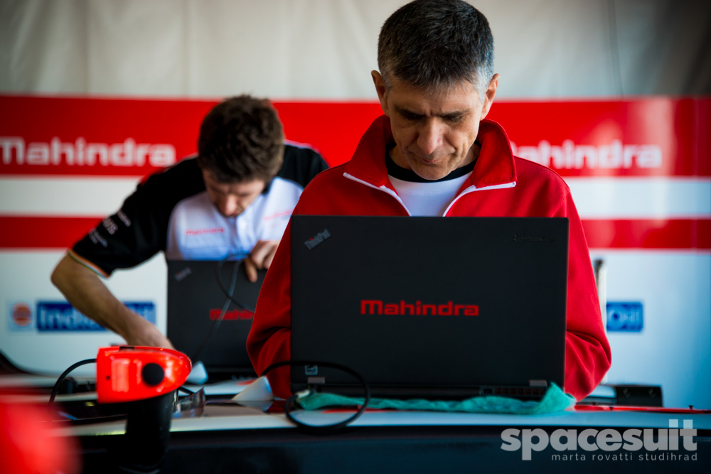 Spacesuit-Formula-E-Long-Beach-2016-season-2-Marta-Rovatti-Studihrad-_MGR8444