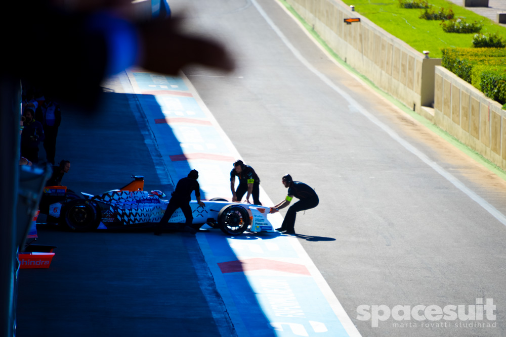 Spacesuit-Media-Marta-Rovatti-Studihrad-FIA-Formula-E-Marrakesh-ePrix-November-2016_MGR7315